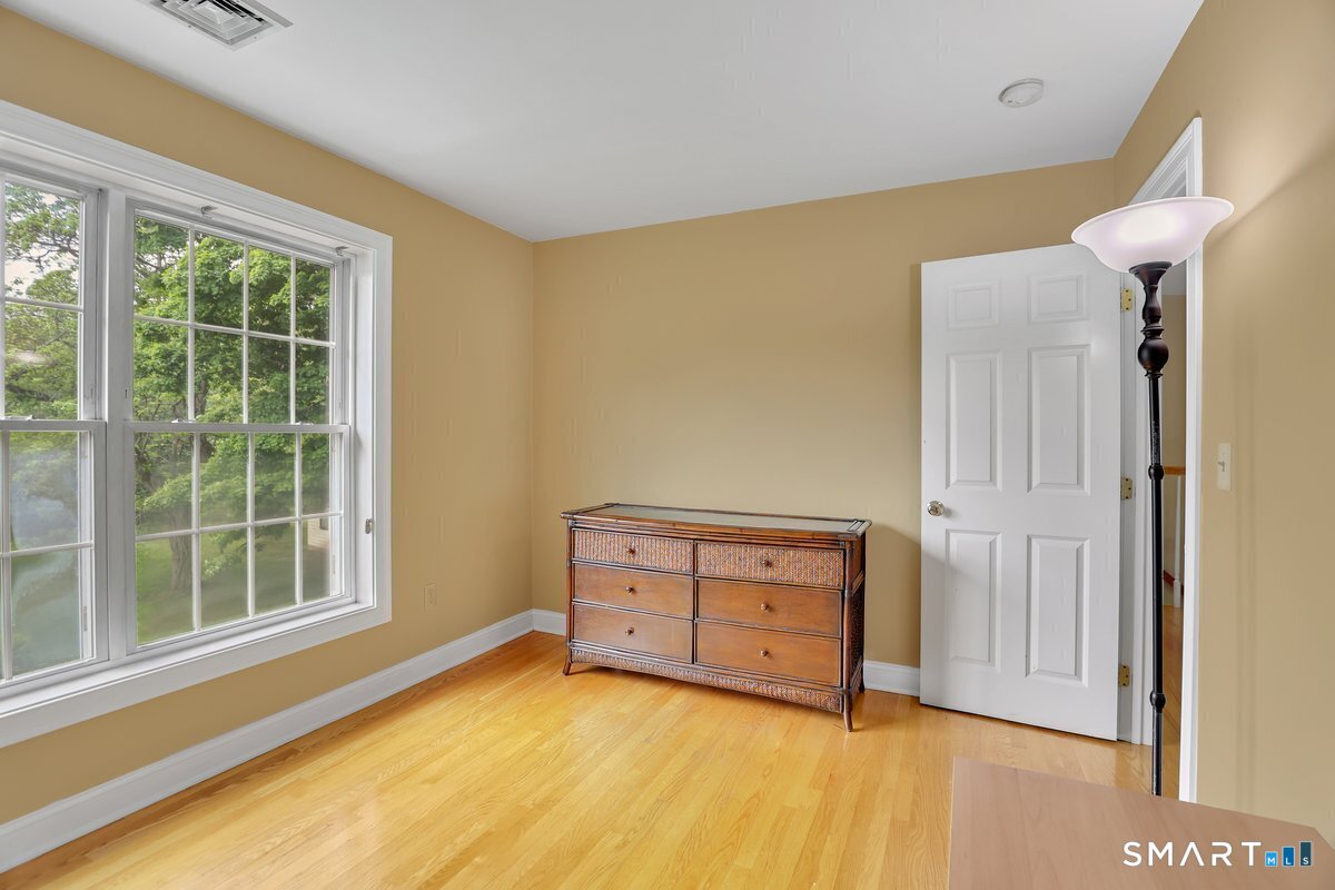 95 Higgins Road Cheshire CT 06410