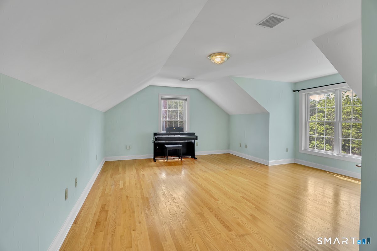 95 Higgins Road Cheshire CT 06410