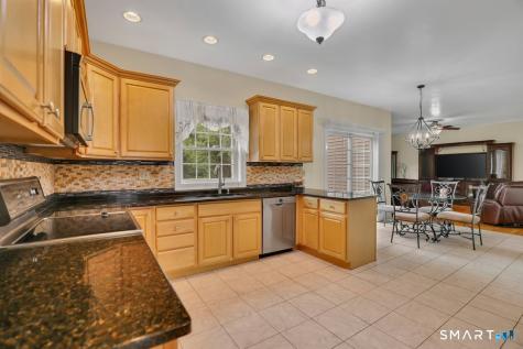 95 Higgins Road Cheshire CT 06410