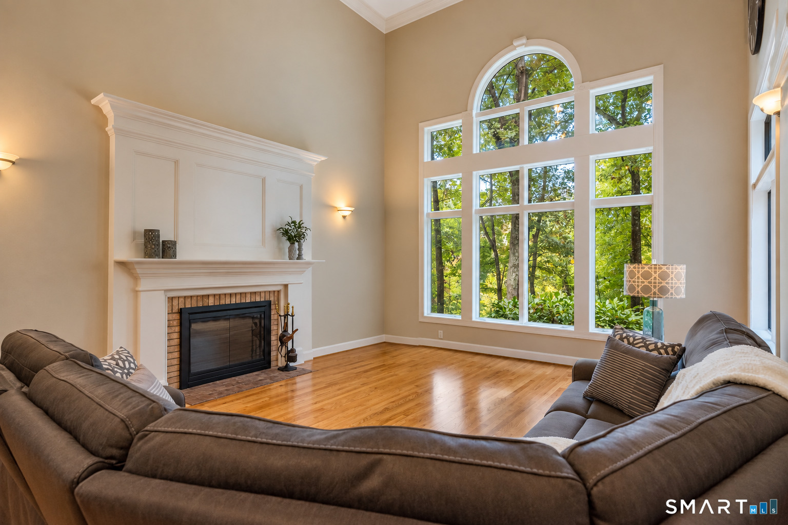 10 Whitman Pond Road Simsbury CT 06070