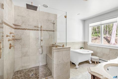 223 Mistywood Lane Fairfield CT 06824