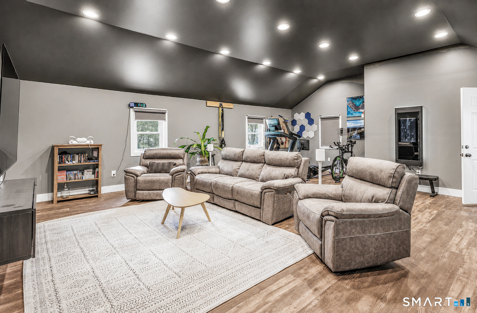 223 Mistywood Lane Fairfield CT 06824