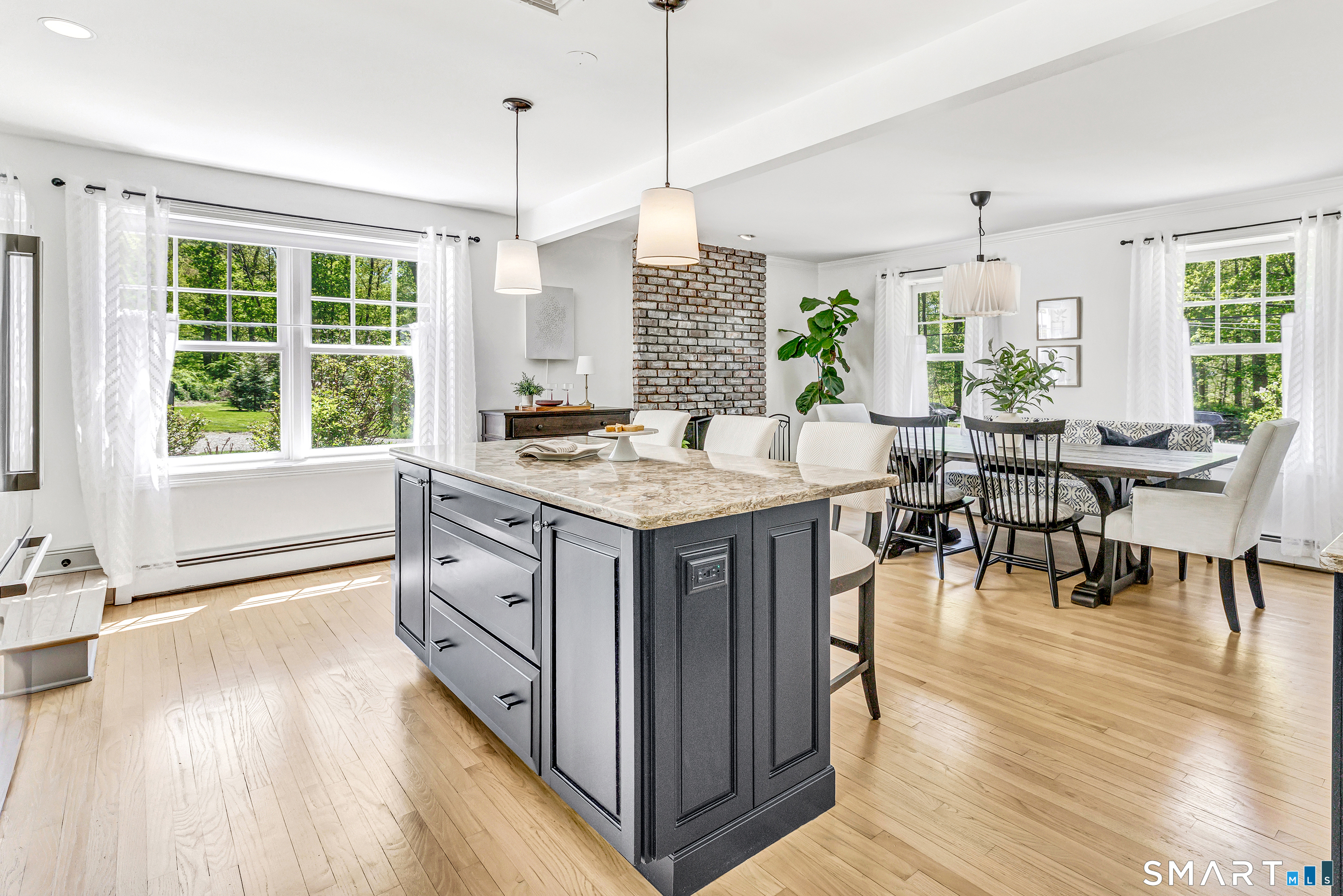 223 Mistywood Lane Fairfield CT 06824