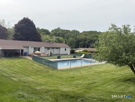 68 Earl Avenue Hamden CT 06514