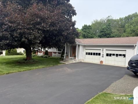 68 Earl Avenue Hamden CT 06514