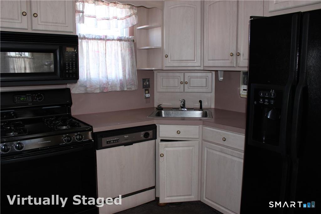 103 Risley Street East Hartford CT 06118