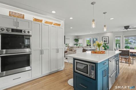 73 Old Dam Road Fairfield CT 06824
