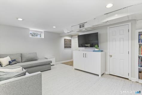 126 Ann Street Fairfield CT 06824