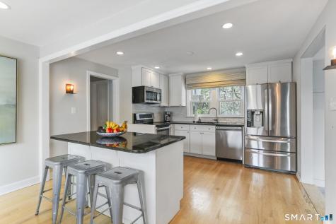 126 Ann Street Fairfield CT 06824