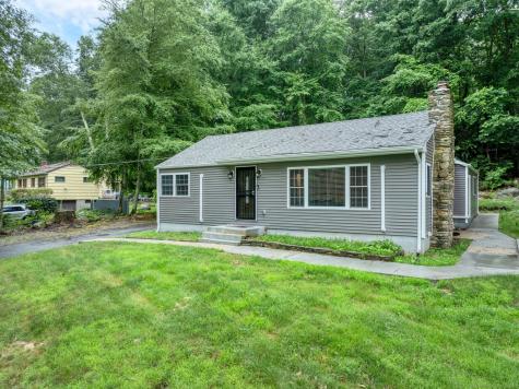 22 Romagna Road East Lyme CT 06357