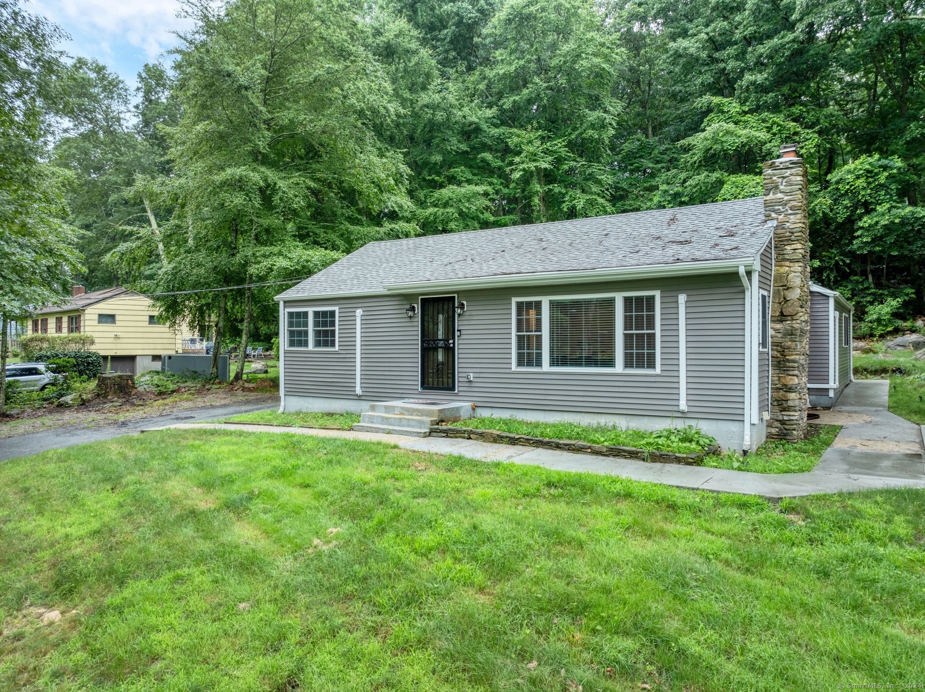 22 Romagna Road East Lyme CT 06357