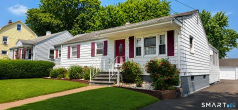 35 Lorraine Road Wethersfield CT 06109