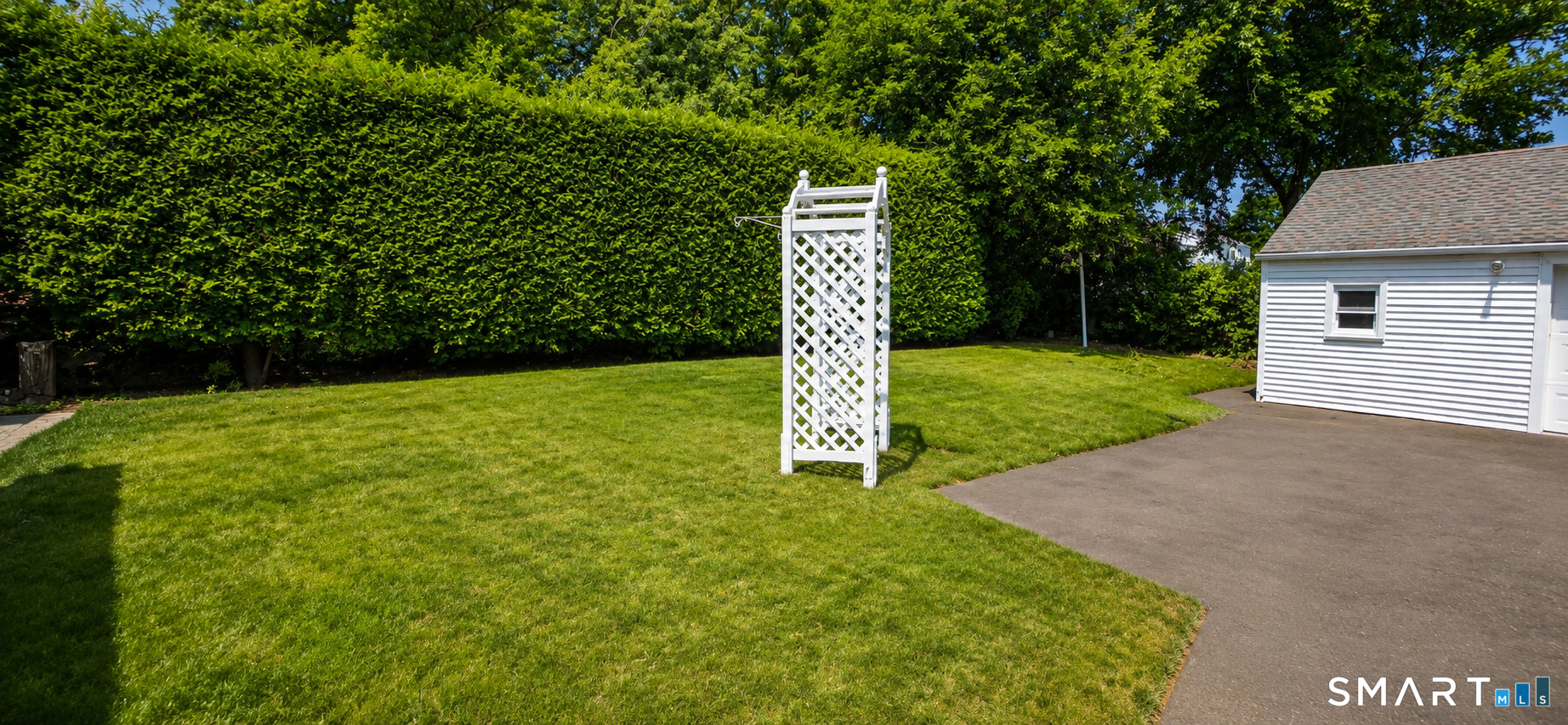 35 Lorraine Road Wethersfield CT 06109