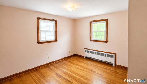 35 Lorraine Road Wethersfield CT 06109