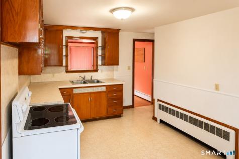 35 Lorraine Road Wethersfield CT 06109