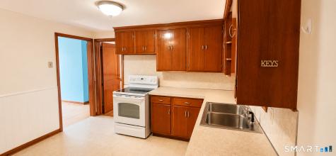 35 Lorraine Road Wethersfield CT 06109