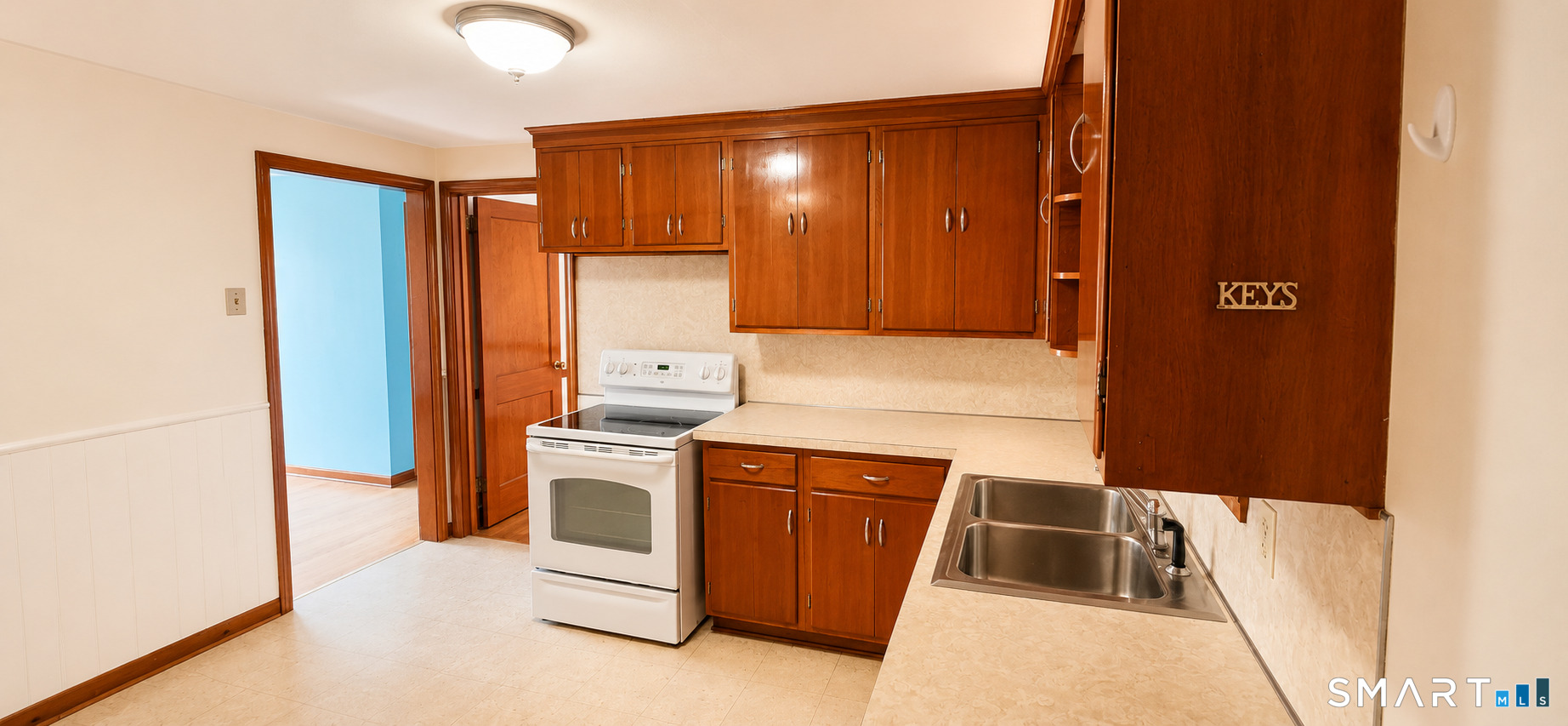 35 Lorraine Road Wethersfield CT 06109