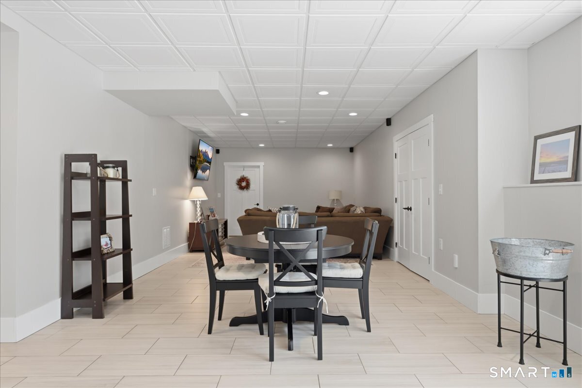 24 and 26 Salmon Run East Hampton CT 06424