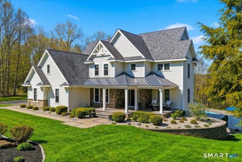24 and 26 Salmon Run East Hampton CT 06424