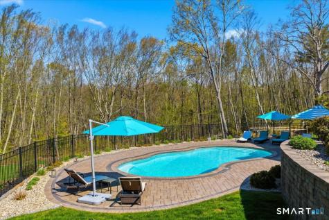 24 and 26 Salmon Run East Hampton CT 06424