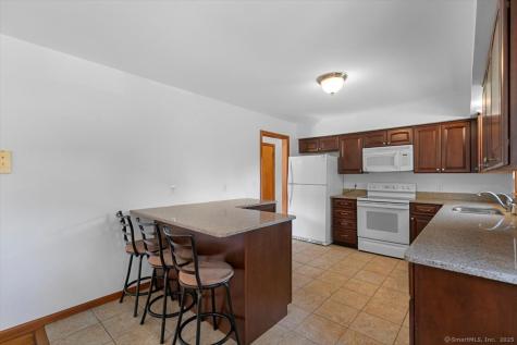 11 Williams Road North Branford CT 06471