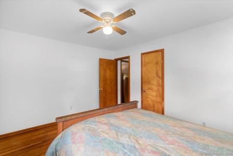 11 Williams Road North Branford CT 06471