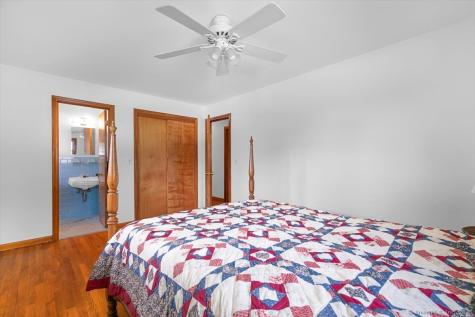 11 Williams Road North Branford CT 06471