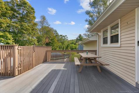 11 Williams Road North Branford CT 06471