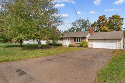 11 Williams Road North Branford CT 06471