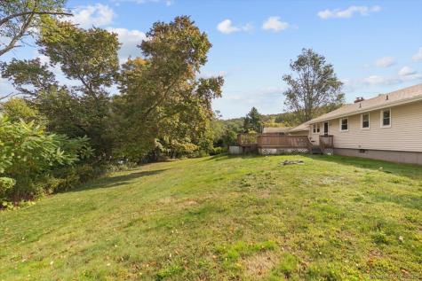 11 Williams Road North Branford CT 06471