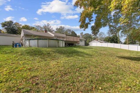 11 Williams Road North Branford CT 06471