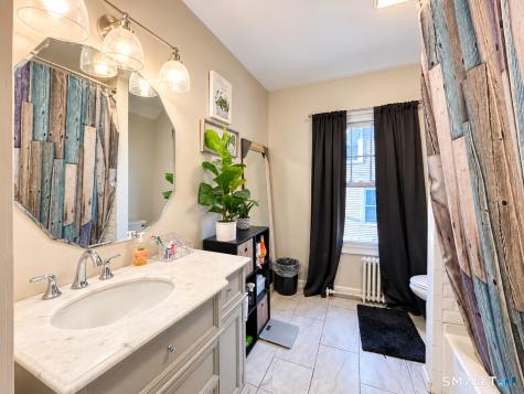 329 Washington Street Norwich CT 06360