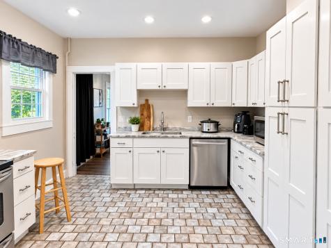 329 Washington Street Norwich CT 06360