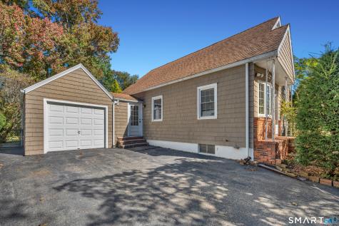 276 Nichols Terrace Stratford CT 06614