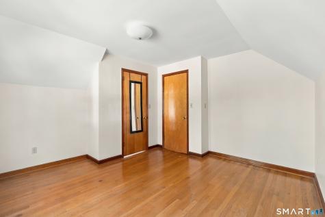 276 Nichols Terrace Stratford CT 06614