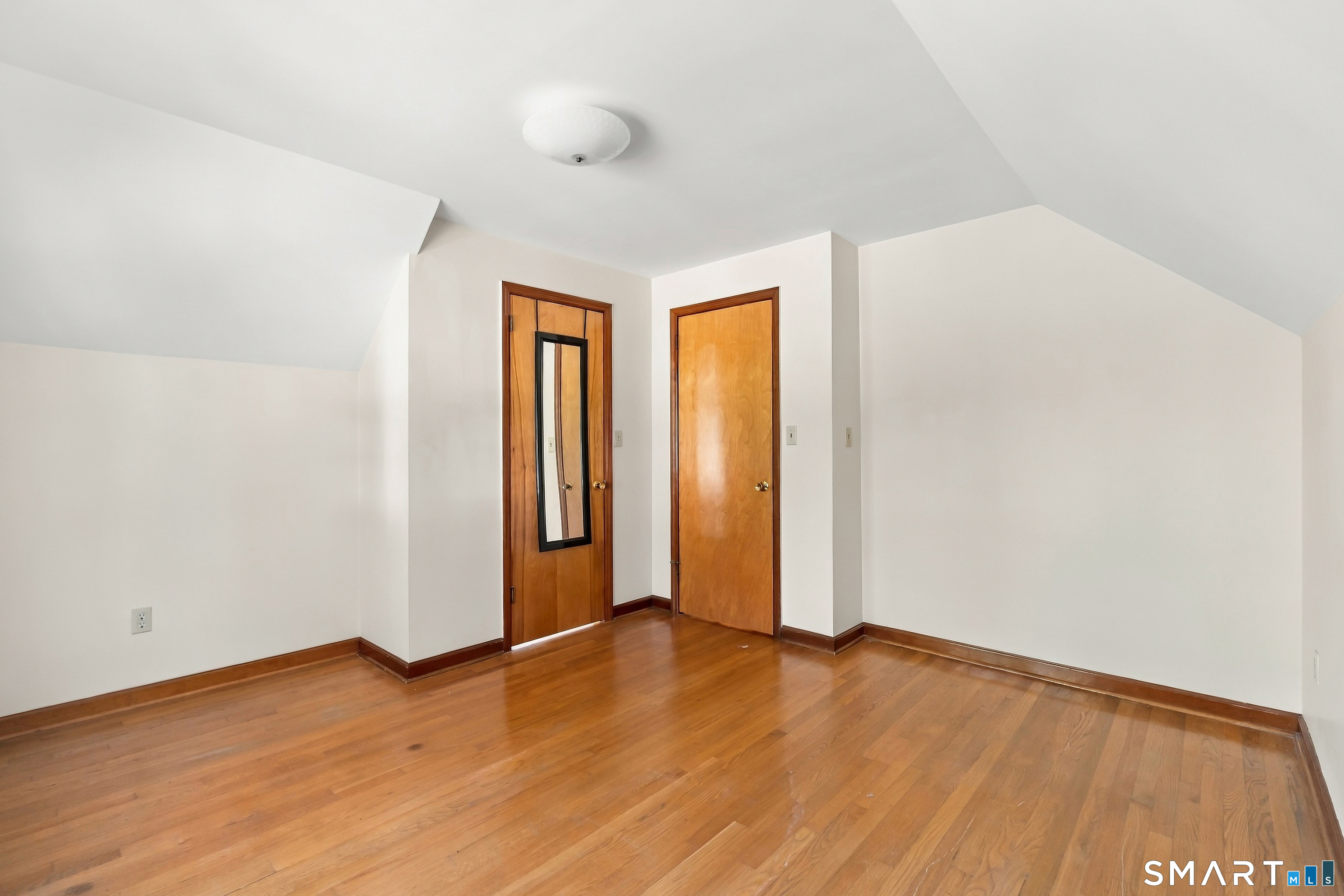 276 Nichols Terrace Stratford CT 06614