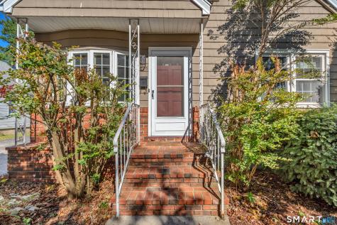 276 Nichols Terrace Stratford CT 06614