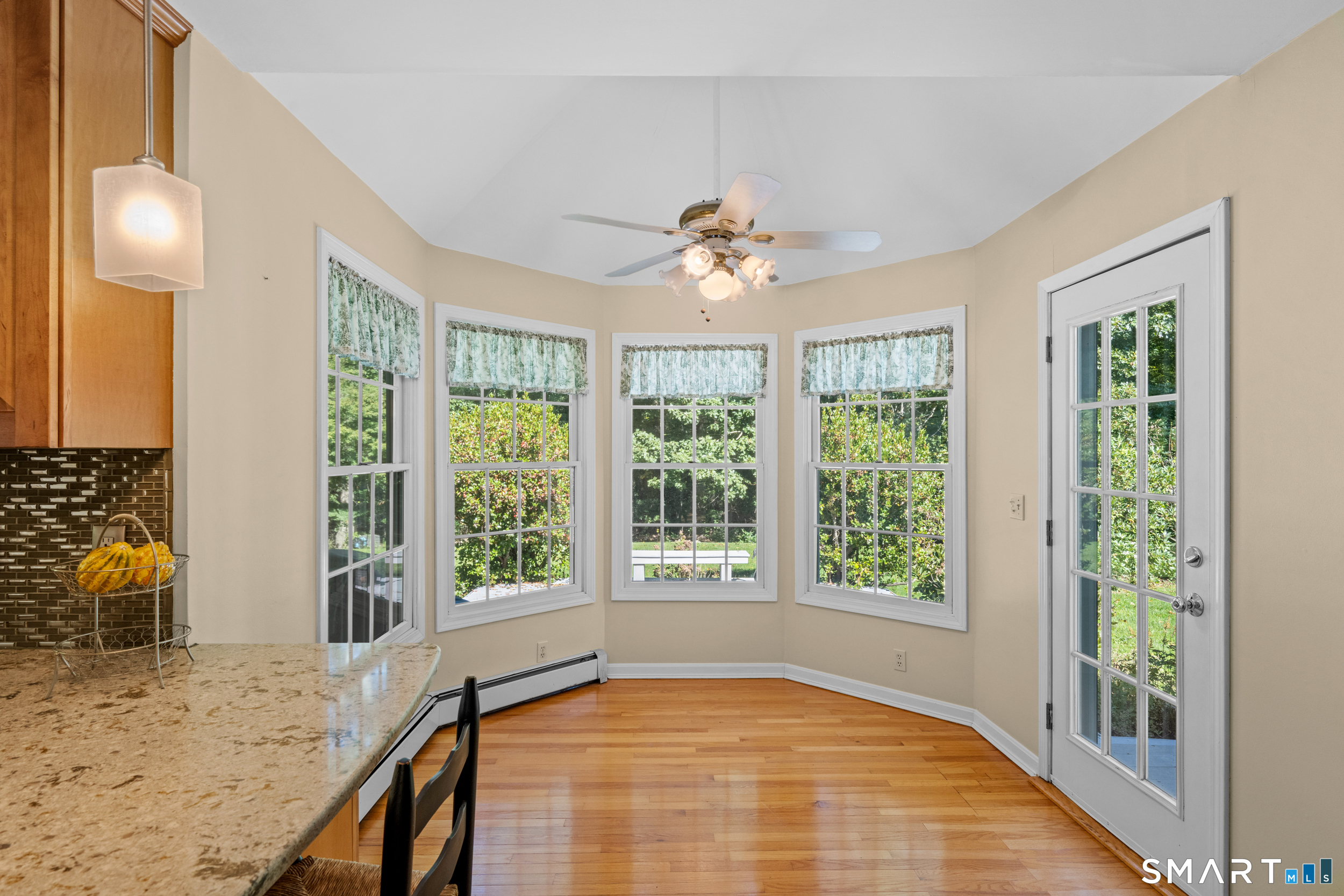 31 Paula Lane Waterford CT 06385