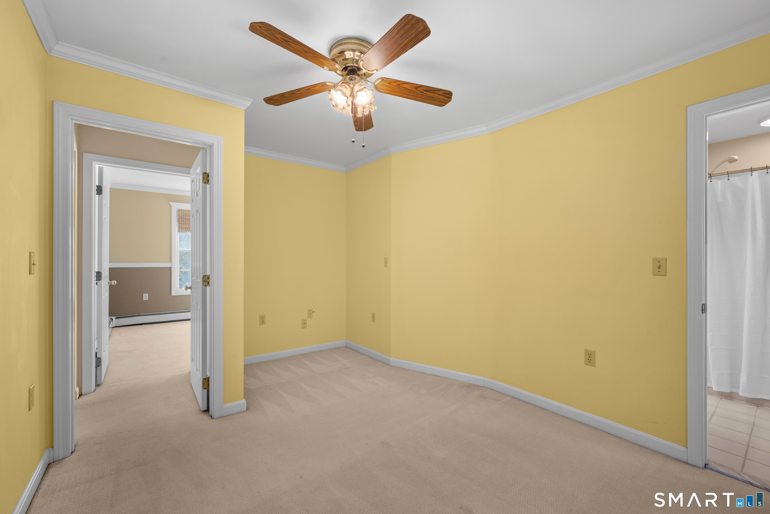 31 Paula Lane Waterford CT 06385