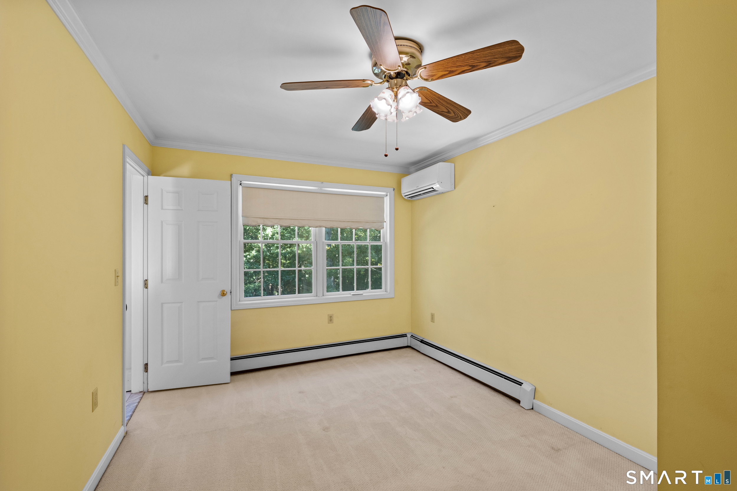 31 Paula Lane Waterford CT 06385