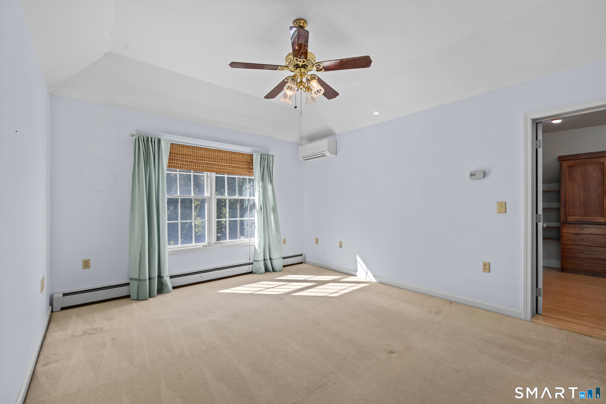 31 Paula Lane Waterford CT 06385