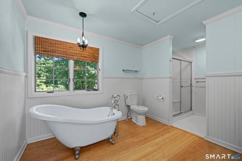31 Paula Lane Waterford CT 06385