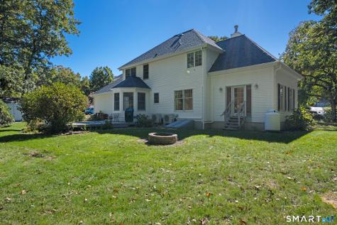 31 Paula Lane Waterford CT 06385