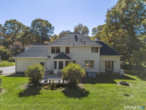31 Paula Lane Waterford CT 06385