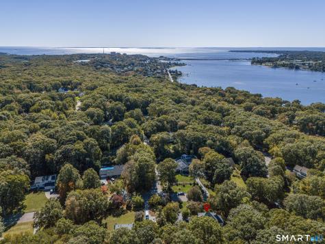 31 Paula Lane Waterford CT 06385
