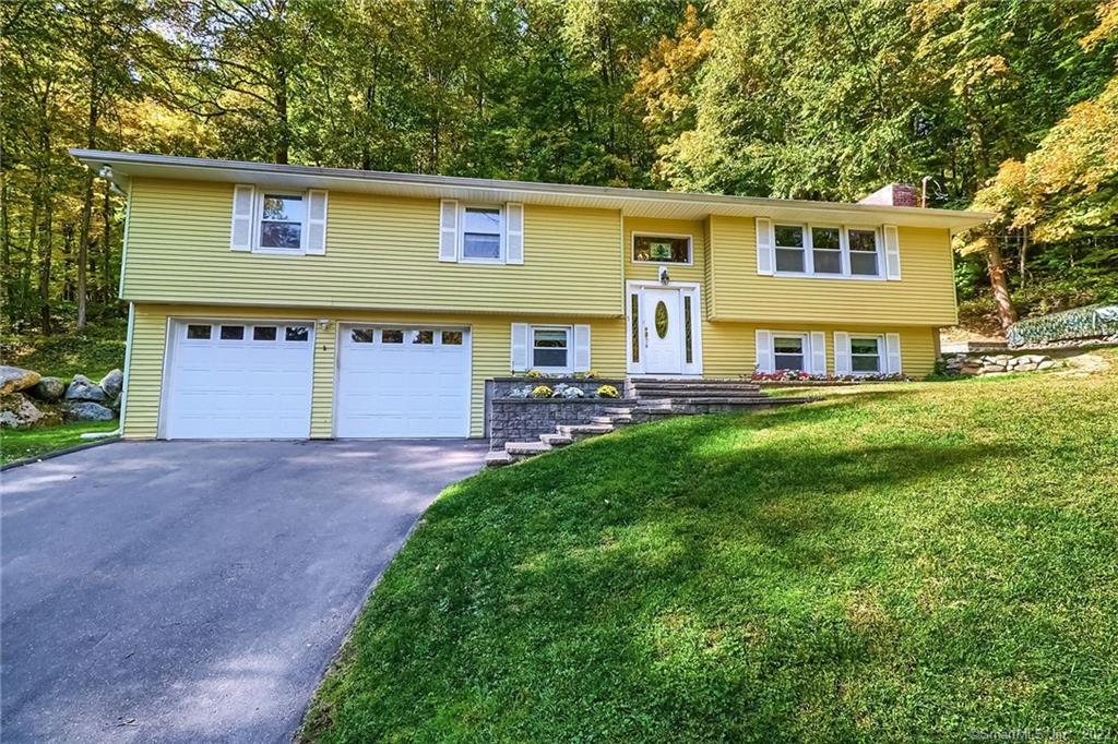 5 Bauer Road New Fairfield CT 06812