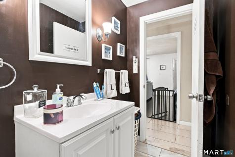 21 Cromwell Street Hartford CT 06114