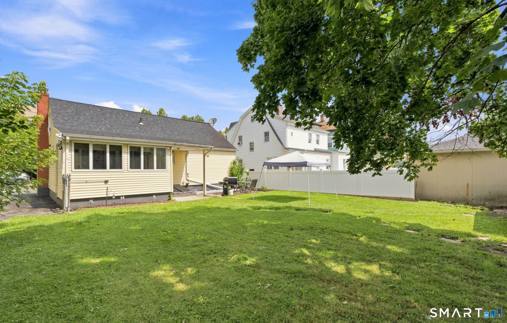 21 Cromwell Street Hartford CT 06114
