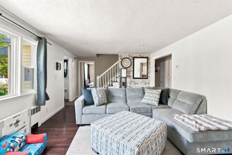 21 Cromwell Street Hartford CT 06114