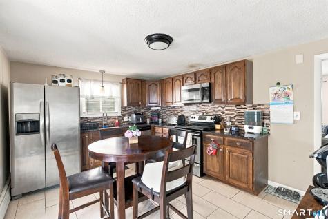 21 Cromwell Street Hartford CT 06114